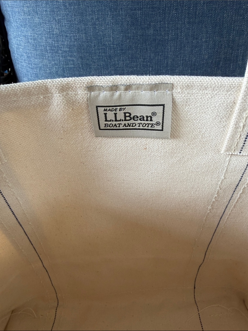 Vtg L.L. Bean Cardinal Boat & Tote - Picture 5 of 6